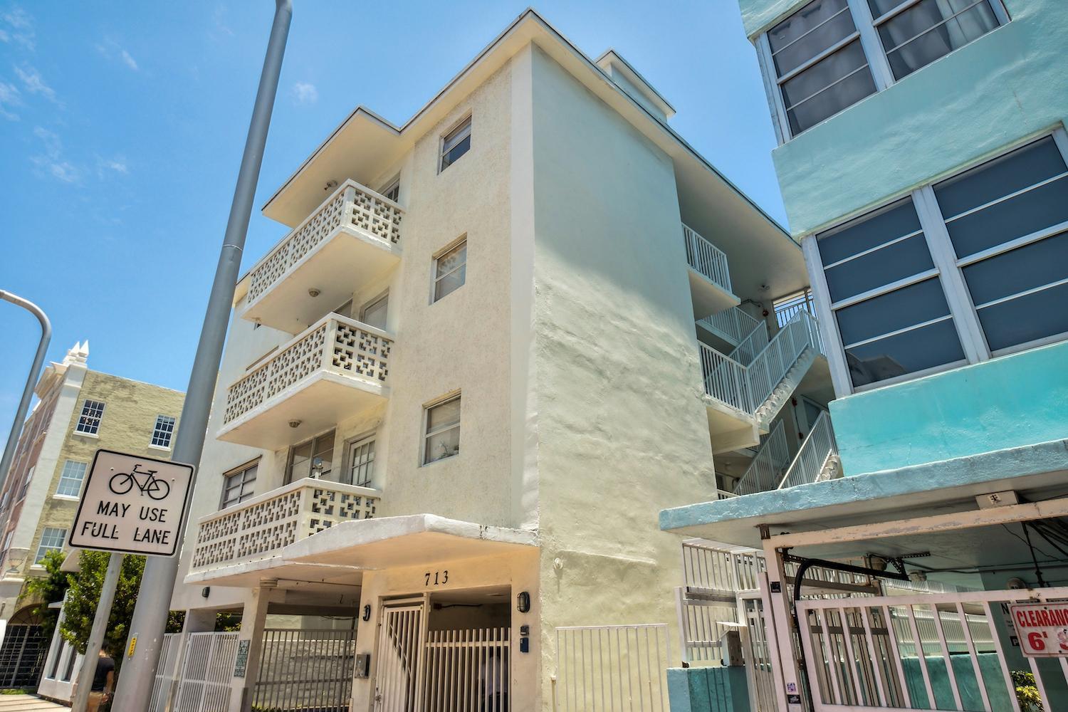 713 Miami Beach Apartments Экстерьер фото