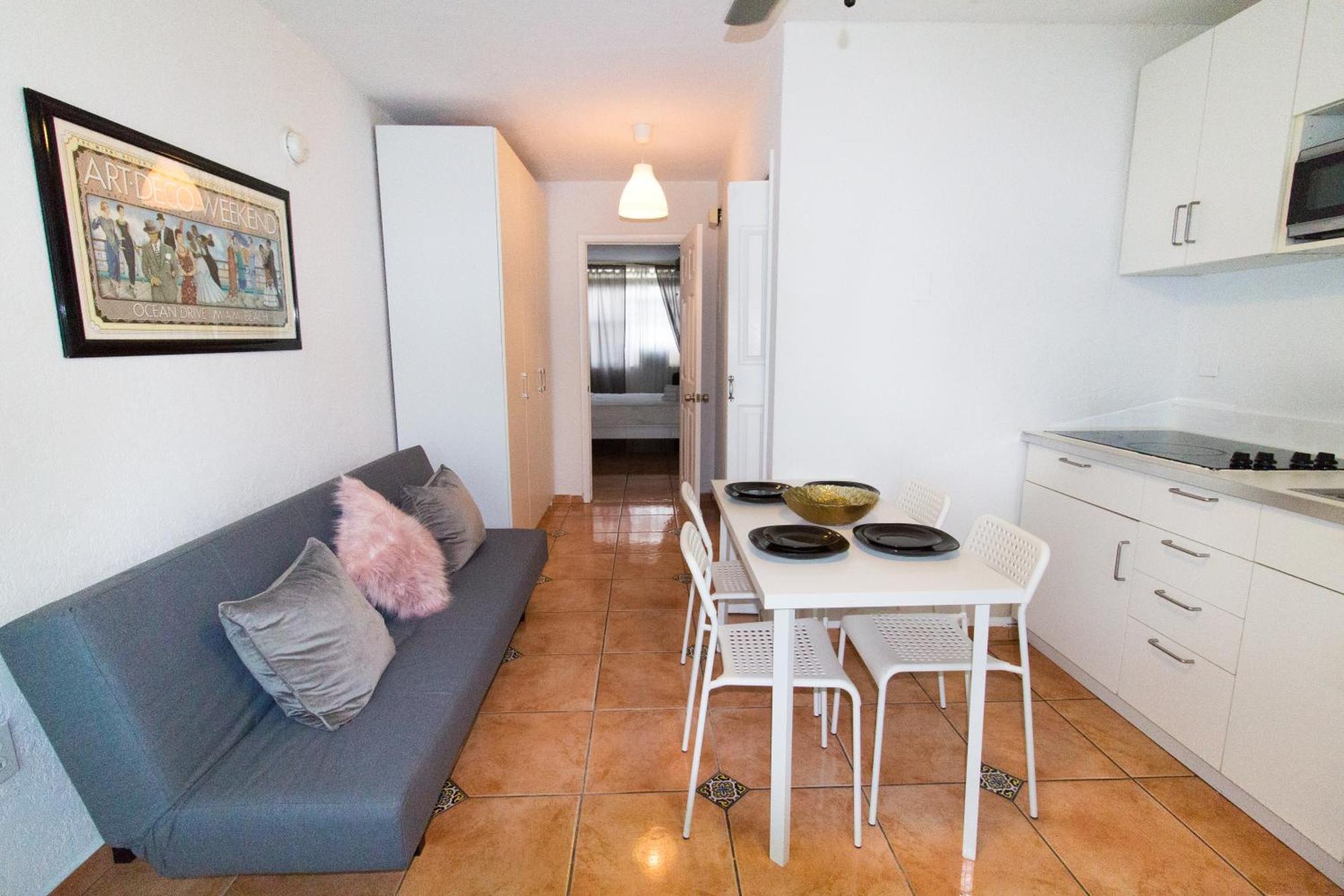 713 Miami Beach Apartments Экстерьер фото
