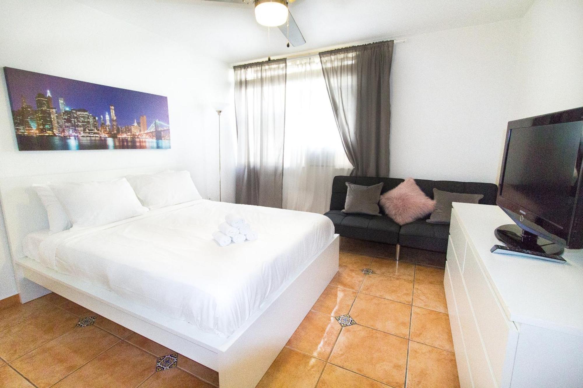 713 Miami Beach Apartments Экстерьер фото